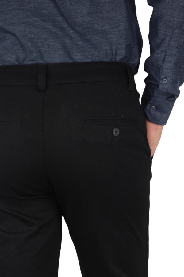 Pantalón Negro Regular Stretch De Algodón Con Bolsas Para Caballero 